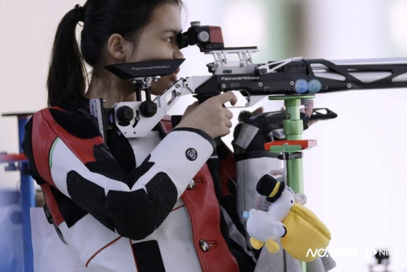 米气步枪金, AA 米气步枪金, AA