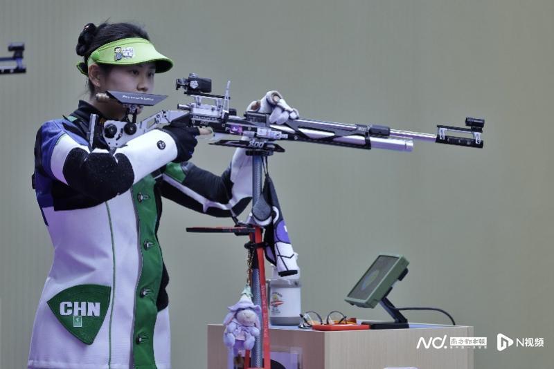 比赛里仅获 比赛里仅获